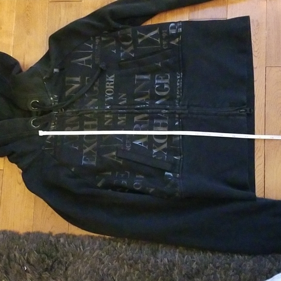ARMANI cropped hoodie - Picture 6 of 7
